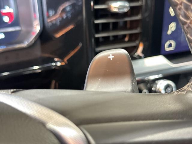 Photo of 2024 Summit White GMC Sierra 1500