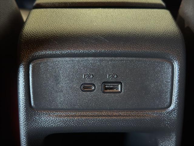 Photo of 2024 Mosaic Black Metallic Chevrolet Trax