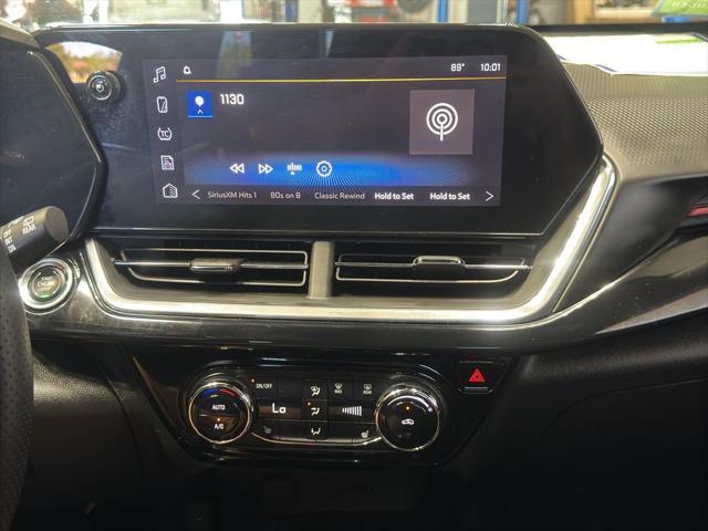 Photo of 2024 Mosaic Black Metallic Chevrolet Trax
