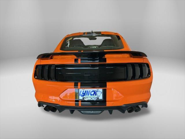 Photo of 2020 Twister Orange Tri-Coat Ford Mustang
