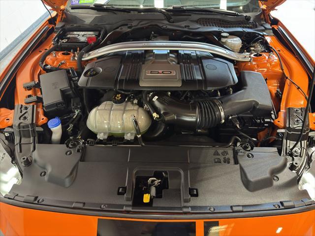 Photo of 2020 Twister Orange Tri-Coat Ford Mustang