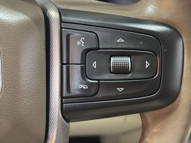 Photo of 2022 Midnight Blue Metallic GMC Yukon