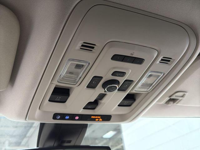 Photo of 2022 Midnight Blue Metallic GMC Yukon