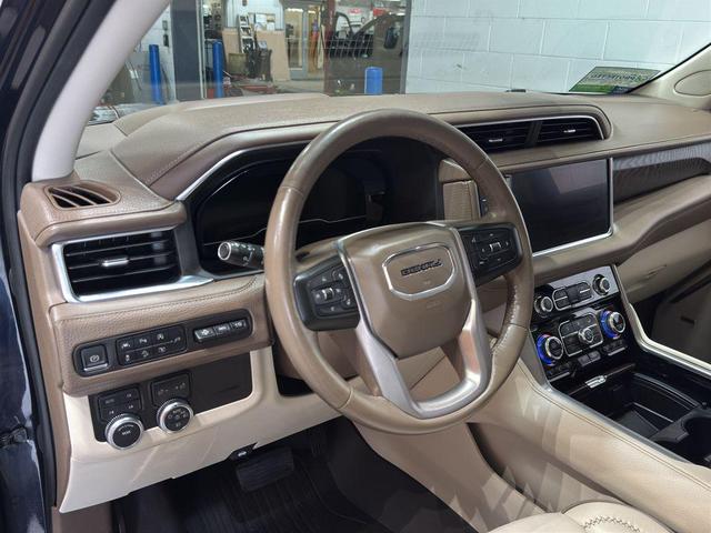 Photo of 2022 Midnight Blue Metallic GMC Yukon