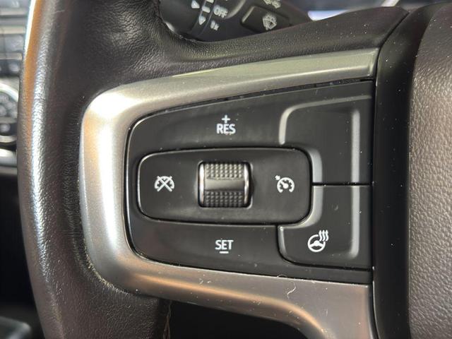 Photo of 2022 Black Chevrolet Silverado 1500