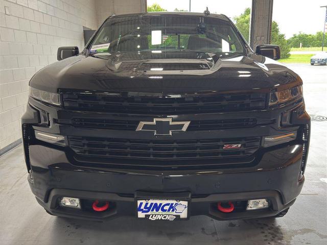 Photo of 2022 Black Chevrolet Silverado 1500