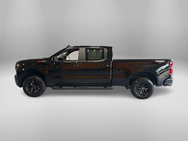 Photo of 2022 Black Chevrolet Silverado 1500
