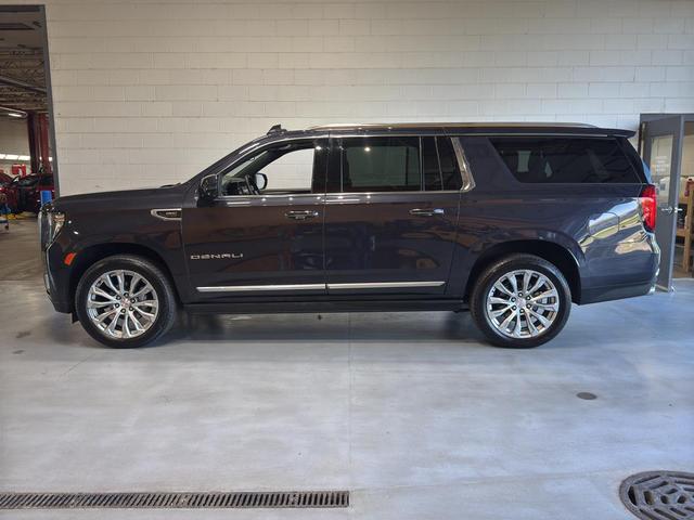 Photo of 2024 Titanium Rush Metallic GMC Yukon XL