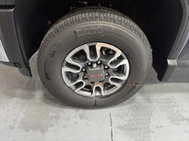 Photo of 2025 Titanium Rush Metallic GMC Sierra 2500