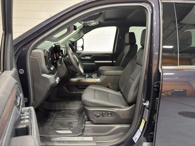 Photo of 2025 Titanium Rush Metallic GMC Sierra 2500