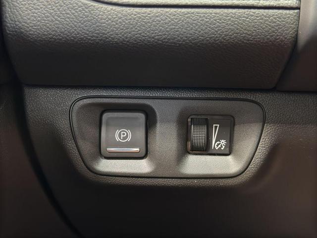Photo of 2023 Ultra Blue Metallic GMC Acadia