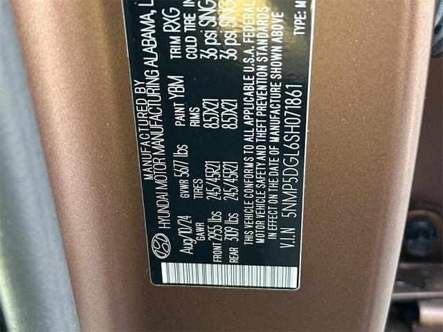 Photo of 2025 Earthy Brass Matte Hyundai SANTA FE