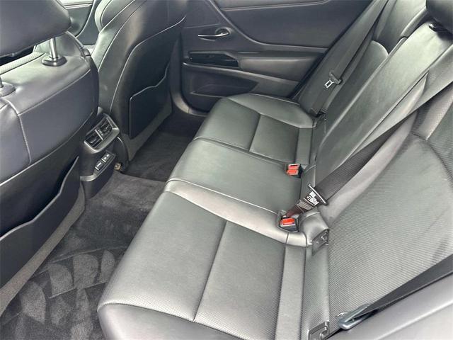 Photo of 2023 Black Lexus ES 350