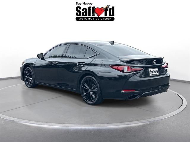 Photo of 2023 Black Lexus ES 350