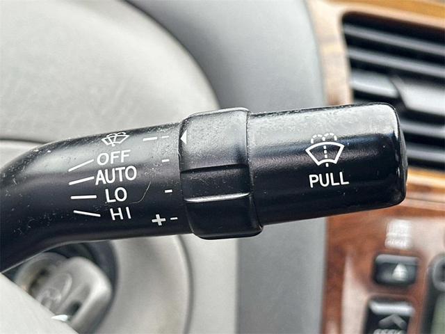 Photo of 2003 Lunar Mist Toyota Avalon