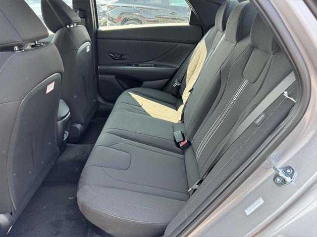 Photo of 2025 Fluid Metal Hyundai ELANTRA