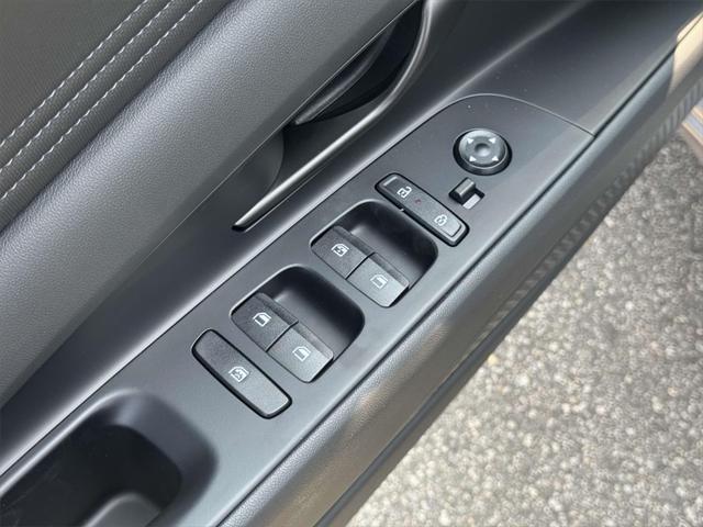 Photo of 2025 Fluid Metal Hyundai ELANTRA