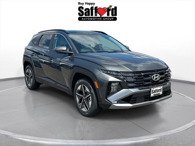Photo of 2025 Amazon Gray Hyundai TUCSON Hybrid