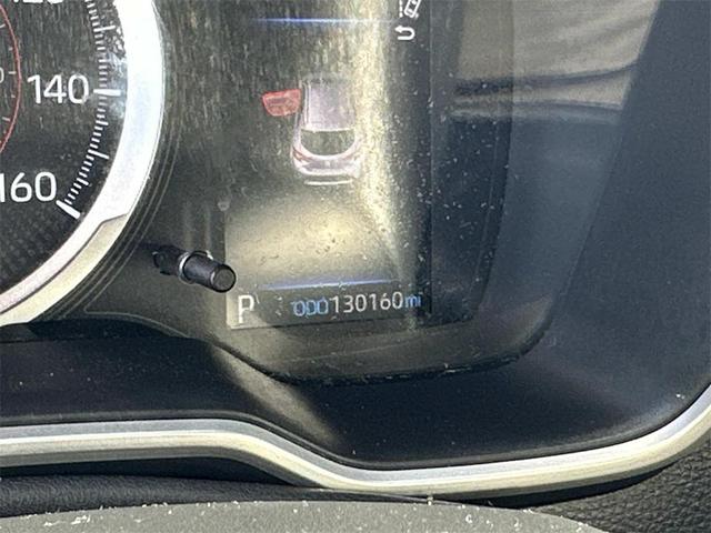 Photo of 2019 Classic Silver Toyota Corolla
