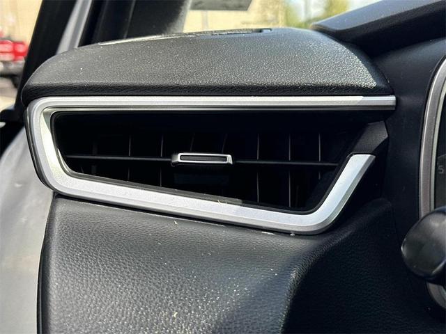 Photo of 2019 Classic Silver Toyota Corolla