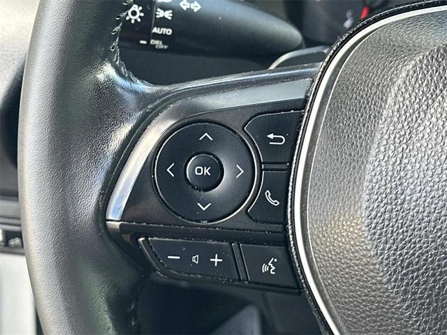 Photo of 2019 Classic Silver Toyota Corolla