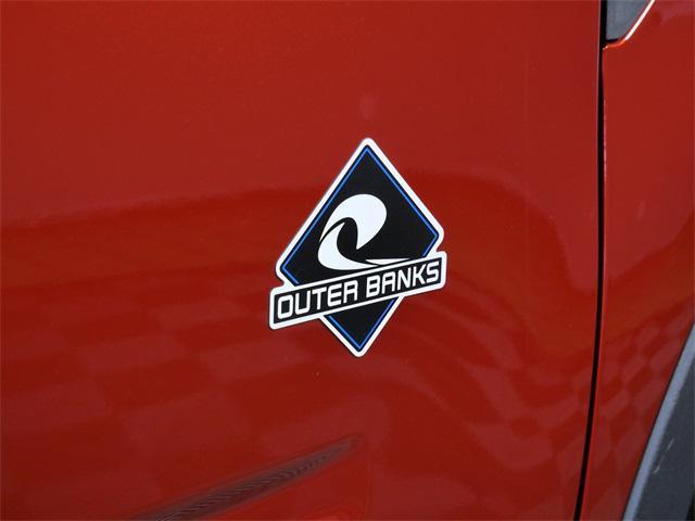 Photo of 2023 Hot Pepper Red Tinted Clearcoat Ford Bronco Sport