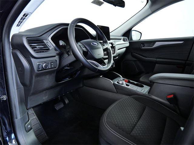Photo of 2024 Black Metallic Ford Escape