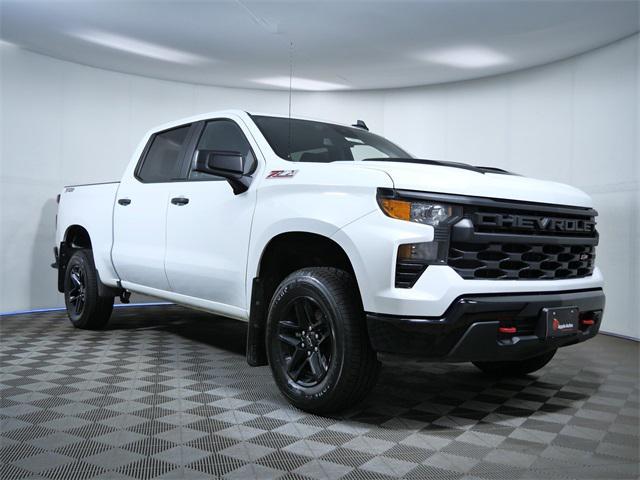 Photo of 2022 Summit White Chevrolet Silverado 1500