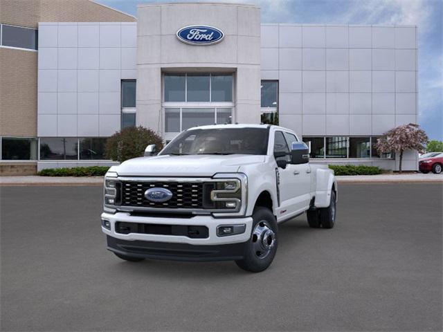 Photo of 2025 White Ford F-350