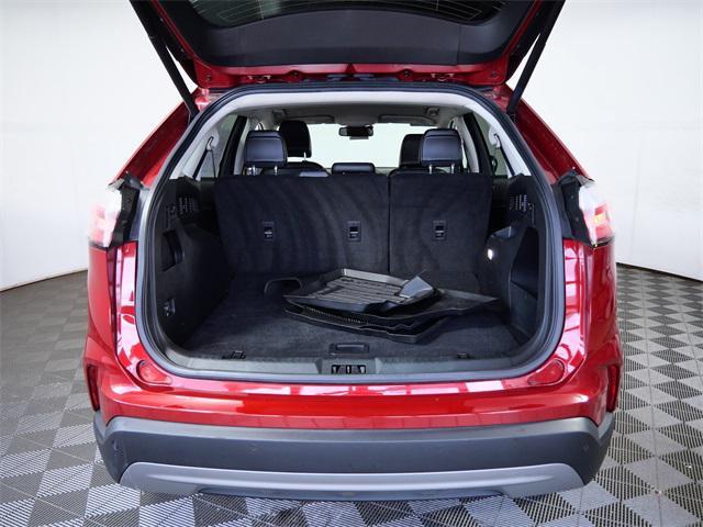 Photo of 2023 Red Metallic Ford Edge