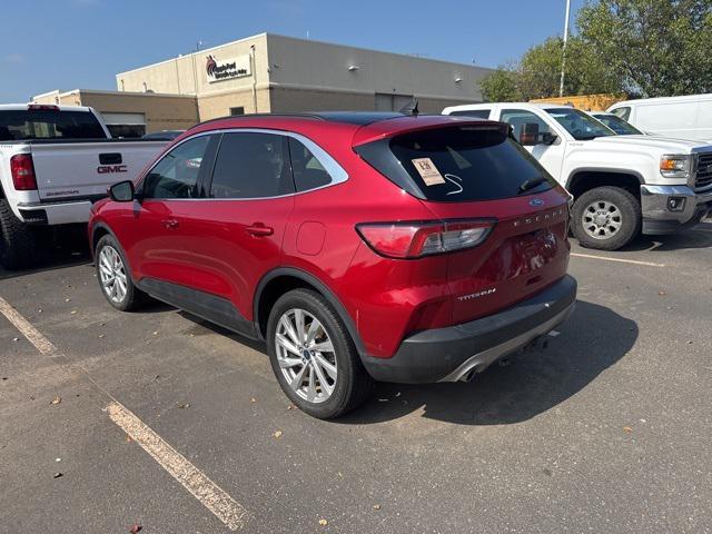 Photo of 2022 Red Metallic Ford Escape