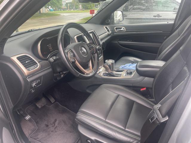 Photo of 2016 Billet Silver Metallic Clearcoat Jeep Grand Cherokee