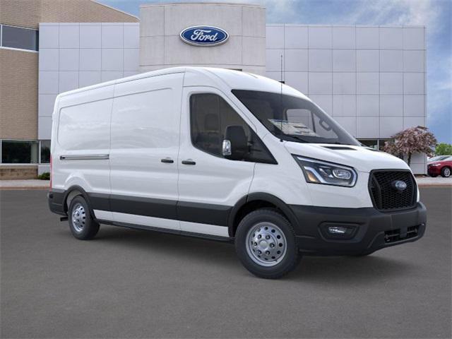 Photo of 2025 Oxford White Ford Transit-350