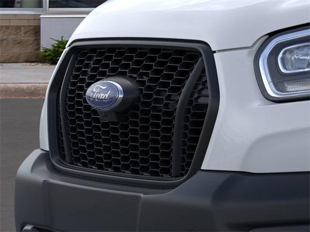 Photo of 2025 Oxford White Ford Transit-350
