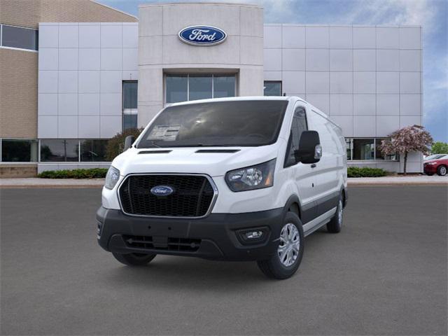 Photo of 2025 Oxford White Ford Transit-250