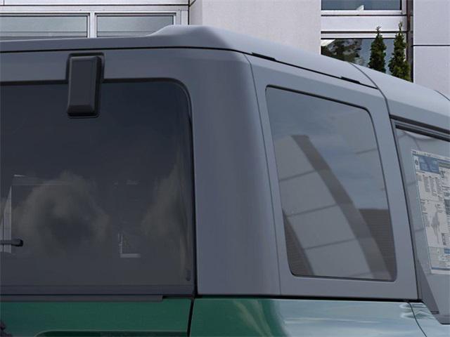 Photo of 2025 Green Metallic Ford Bronco
