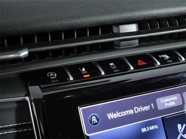Photo of 2023 Velvet Red Pearlcoat Jeep Grand Cherokee
