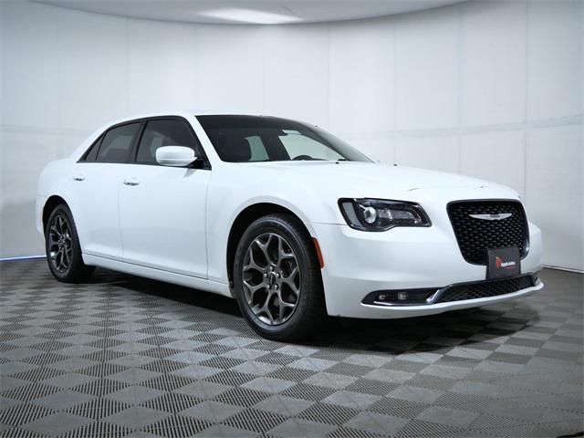 2016 Chrysler 300