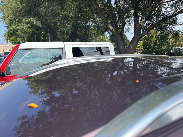 Photo of 2024 Smokey Amethyst Metallic Buick Envision