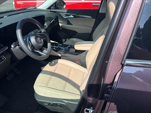 Photo of 2024 Smokey Amethyst Metallic Buick Envision