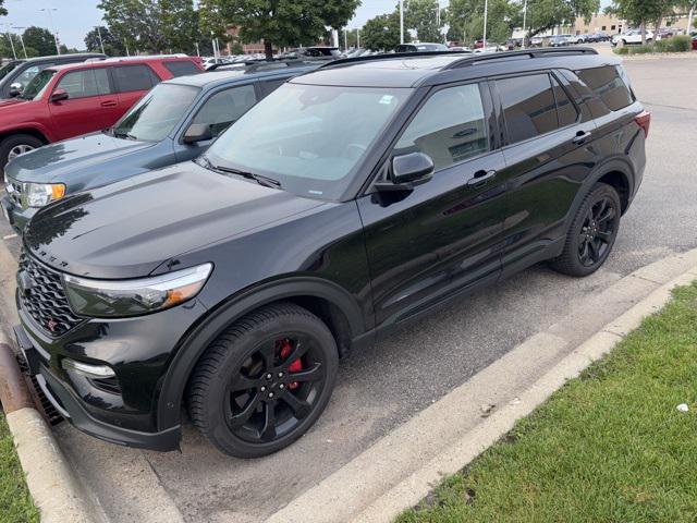 Photo of 2022 Agate Black Metallic Ford Explorer