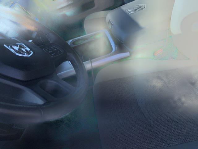 Photo of 2019 Diamond Black Crystal Pearlcoat RAM 1500