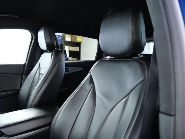 Photo of 2020 Blue Lincoln Nautilus