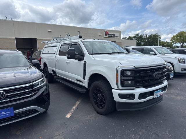 Photo of 2023 White Metallic Ford F-350