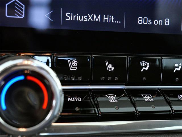 Photo of 2024 Black Chevrolet Colorado