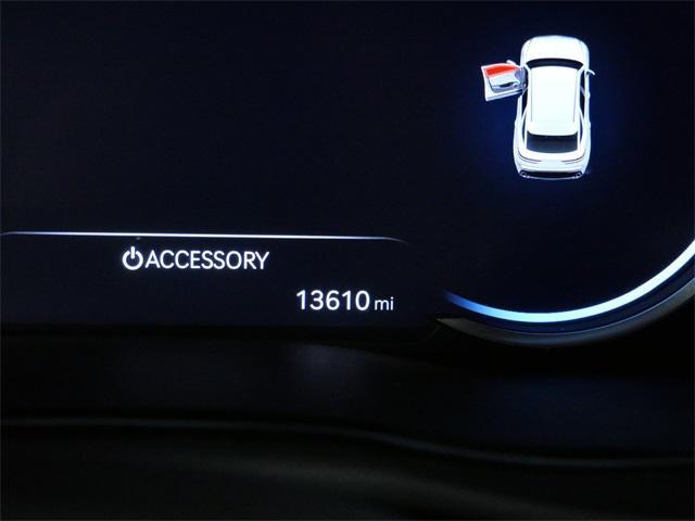 Photo of 2024 Silver Genesis GV70