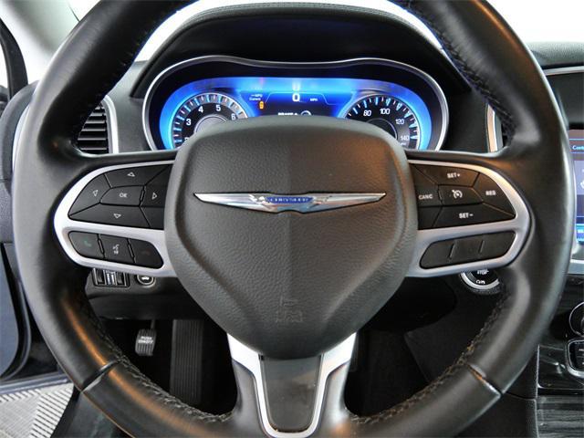 Photo of 2021 Gloss Black Chrysler 300