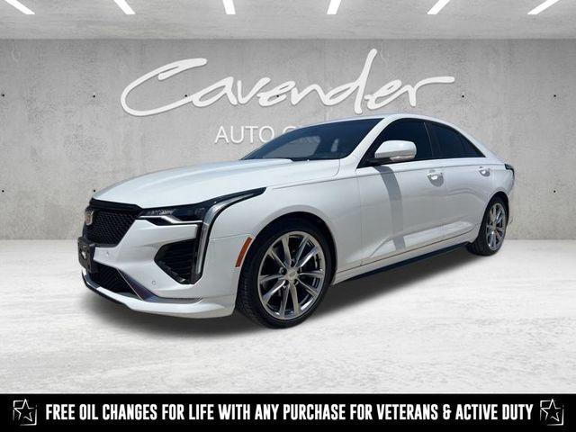 2022 Cadillac CT4
