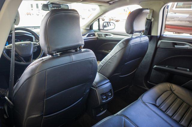 Photo of 2019 Oxford White Ford Fusion