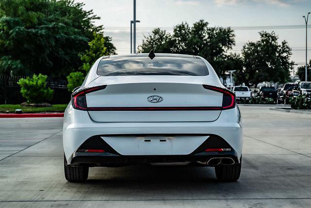 Photo of 2021 Quartz White Hyundai SONATA